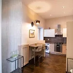 Elegant Opera Residence