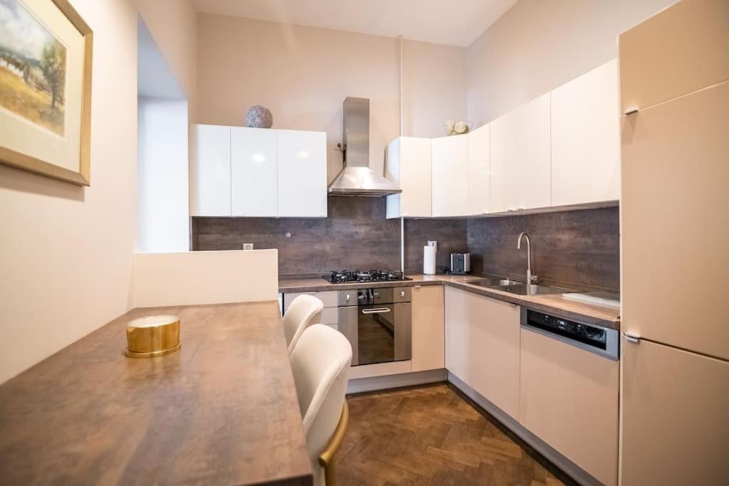 Apartmán Elegant Opera *